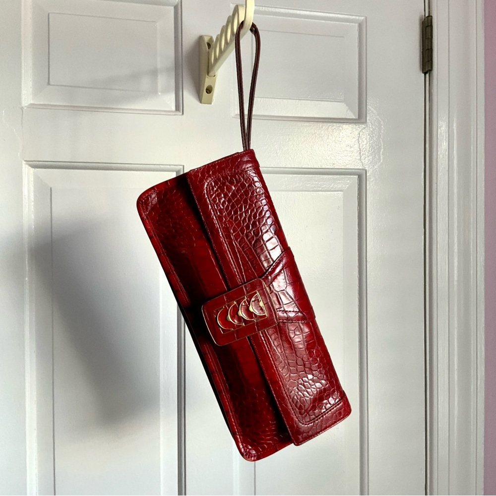 Cole Haan Elegant Red Crocodile-Embossed Leather Clutch - Picture 3 of 7
